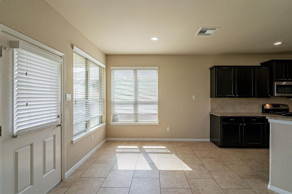 18922 Deer Trace Drive, Crosby, Texas image 15