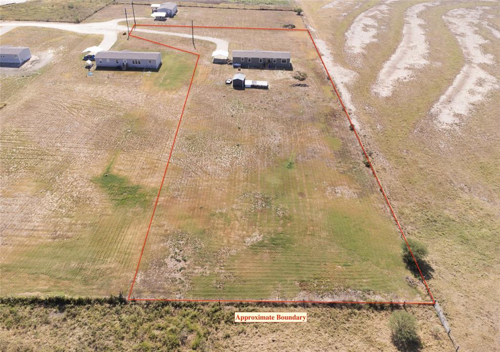 253 Pr 3042, Gonzales, Texas image 1