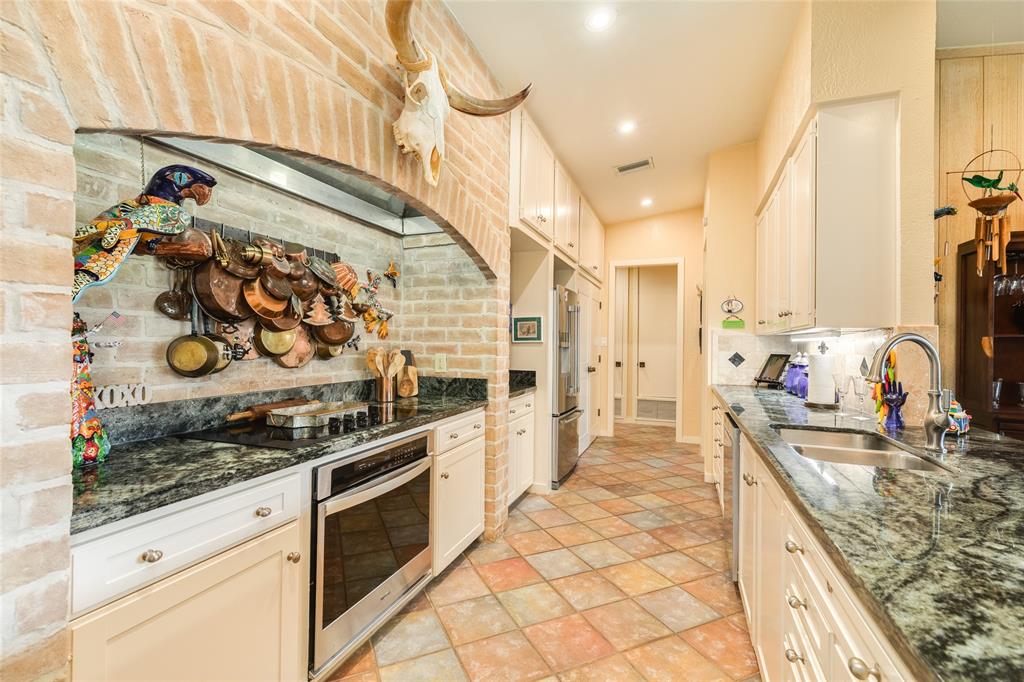 38 Adler Circle, Galveston, Texas image 15