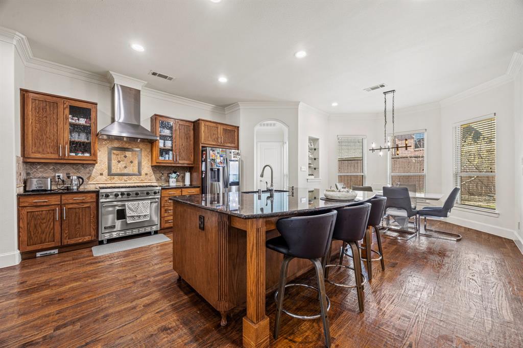 3413 De Vinci Drive, Plano, Texas image 7