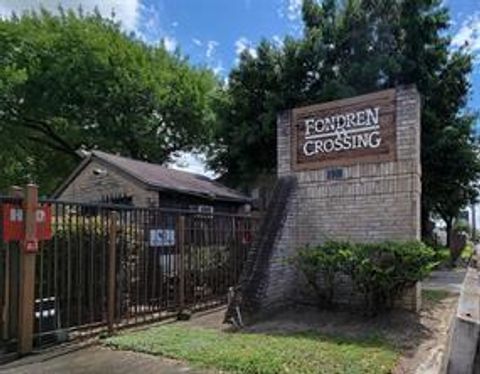 Photo of 6633 W Airport Boulevard #703, Houston, TX 77035 (MLS # 36716234)