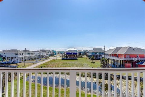 A home in Crystal Beach