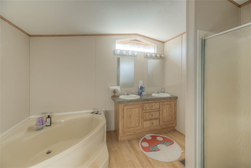 303 Keith, Livingston, Texas image 13