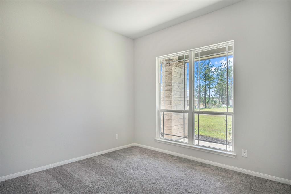 9650 Moss Rose Ln, Willis, Texas image 11