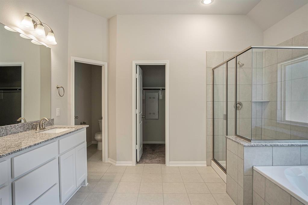 9650 Moss Rose Ln, Willis, Texas image 7