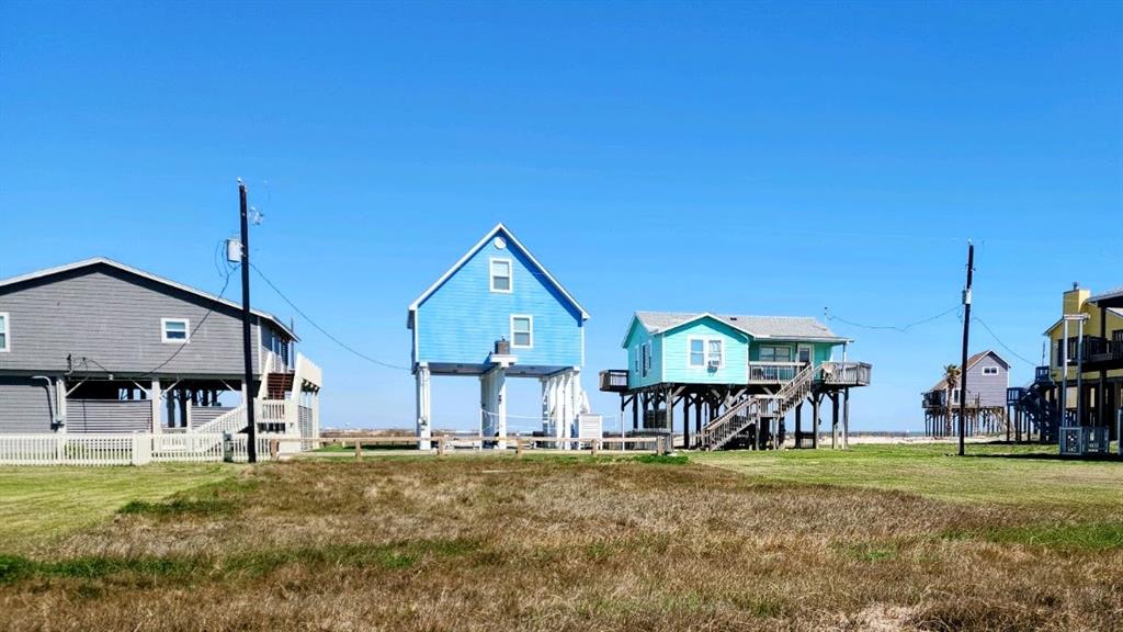 Jolly Roger Drive, Freeport, Texas image 3