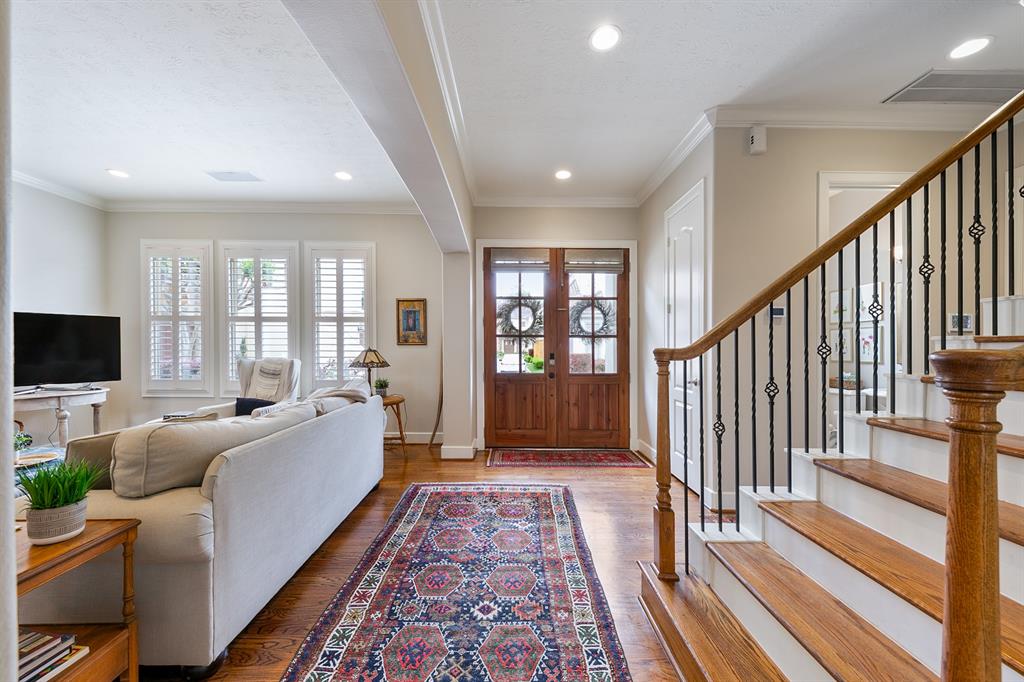 7729 S Hunters Creekway Drive, Houston, Texas image 5