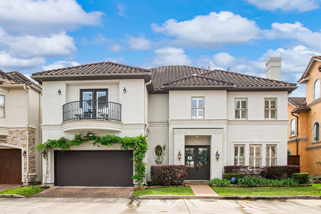 7729 S Hunters Creekway Drive, Houston, Texas image 1