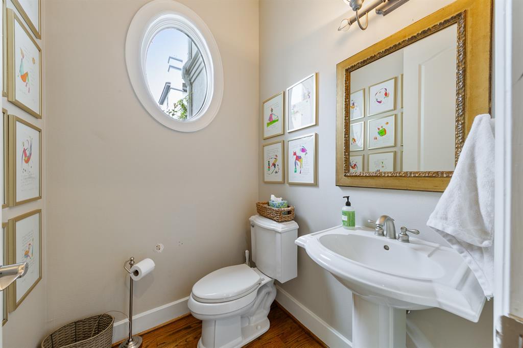 7729 S Hunters Creekway Drive, Houston, Texas image 4
