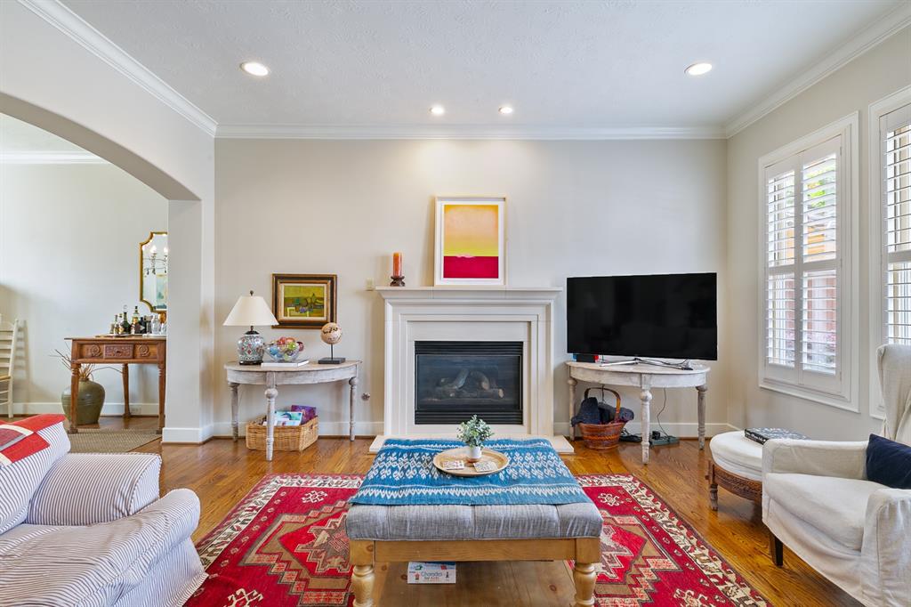 7729 S Hunters Creekway Drive, Houston, Texas image 7
