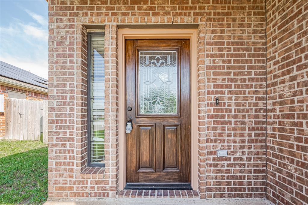 10015 Black Birch Lane, Tomball, Texas image 2