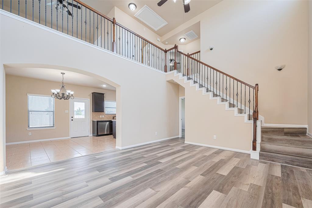 10015 Black Birch Lane, Tomball, Texas image 4