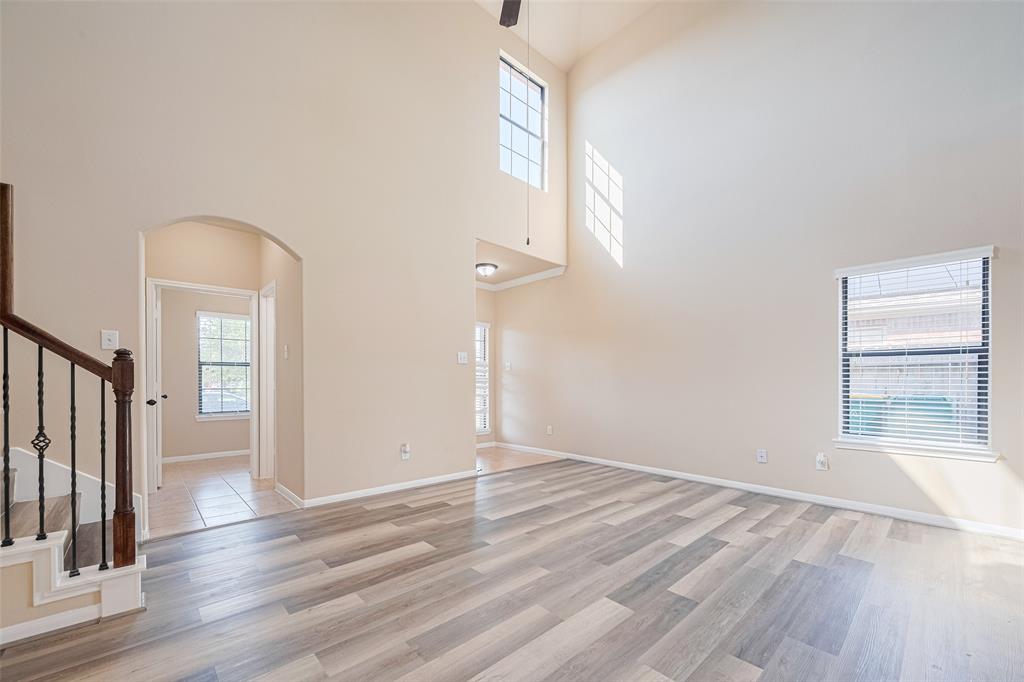 10015 Black Birch Lane, Tomball, Texas image 6