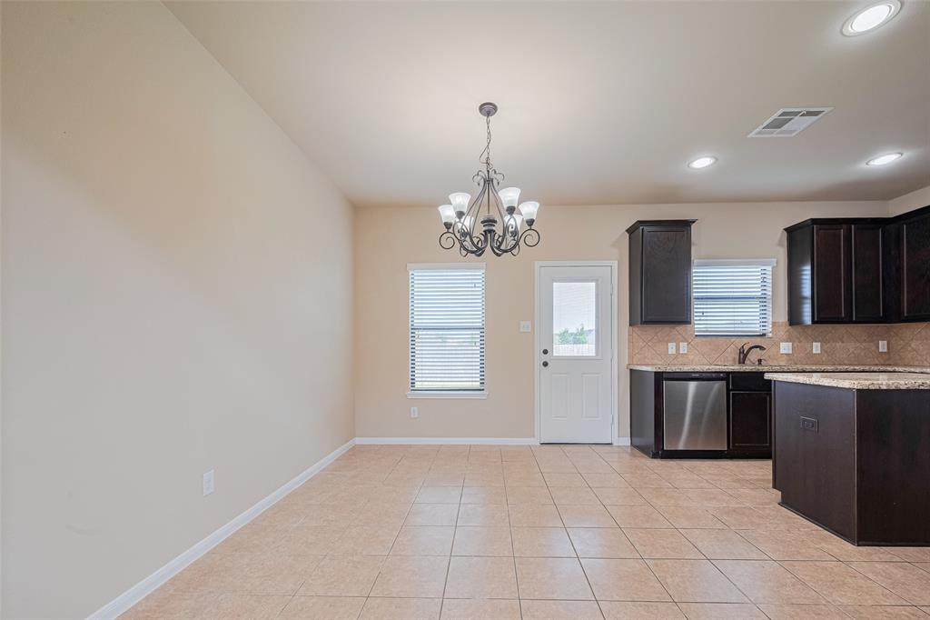 10015 Black Birch Lane, Tomball, Texas image 8