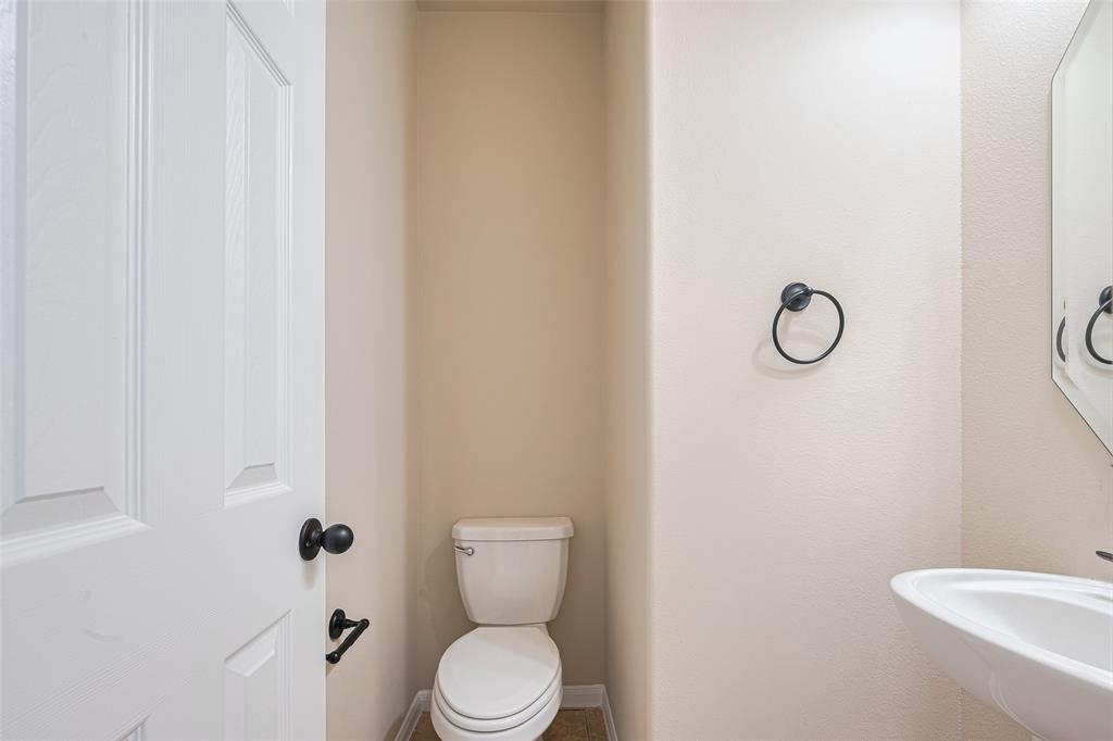 10015 Black Birch Lane, Tomball, Texas image 12