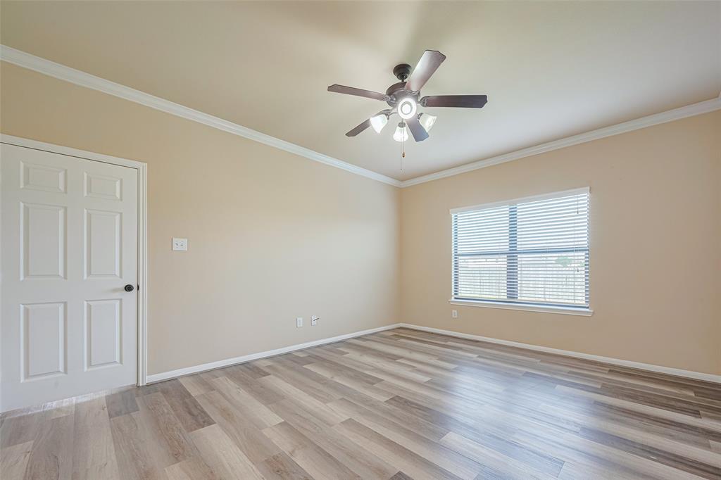 10015 Black Birch Lane, Tomball, Texas image 15