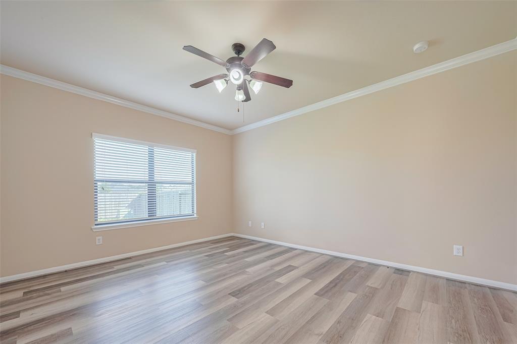 10015 Black Birch Lane, Tomball, Texas image 14