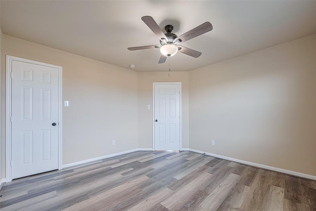 10015 Black Birch Lane, Tomball, Texas image 32