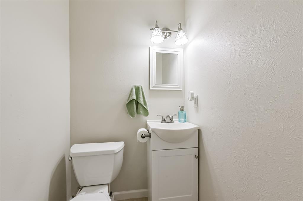24135 Four Sixes Lane, Hockley, Texas image 17