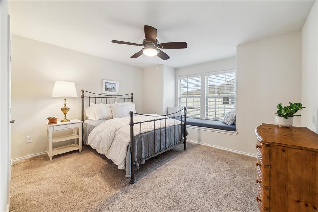 1919 Barrel Oak Drive, Houston, Texas image 19