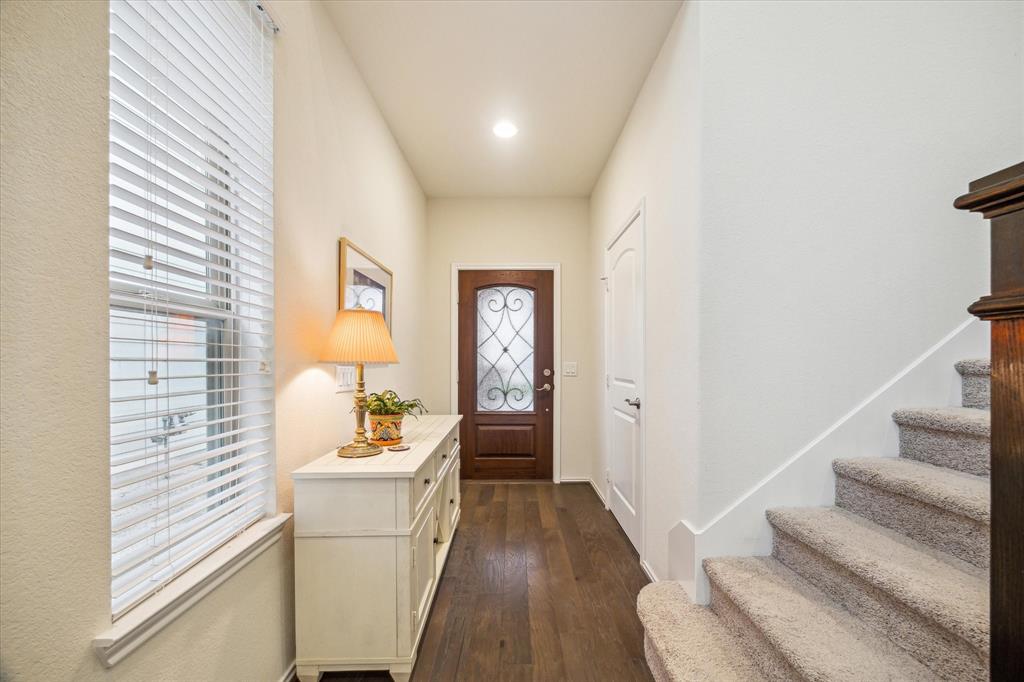 1919 Barrel Oak Drive, Houston, Texas image 7