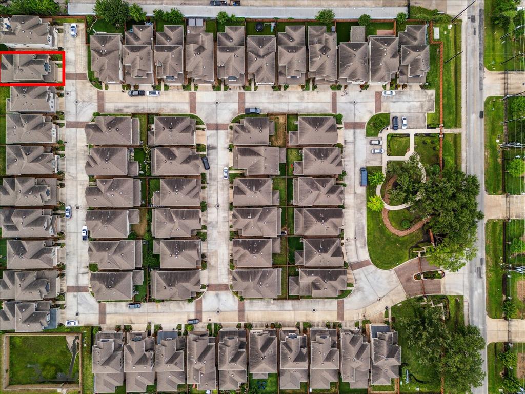1919 Barrel Oak Drive, Houston, Texas image 27