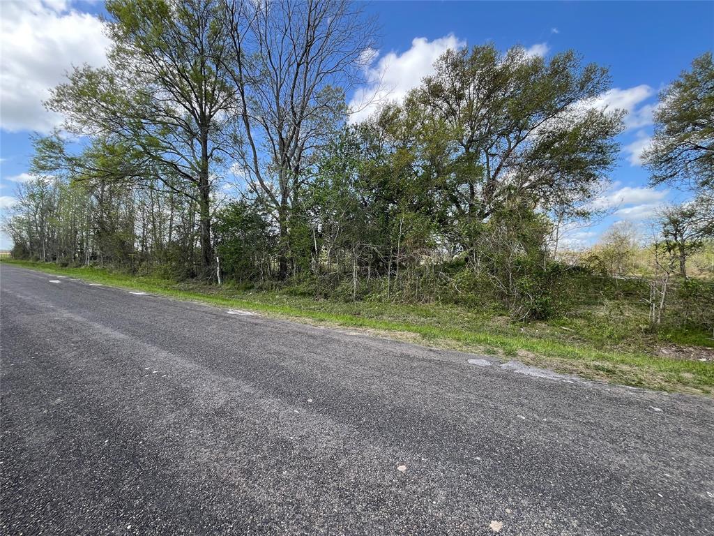 5405 County Road 2058, Hull, Texas image 11