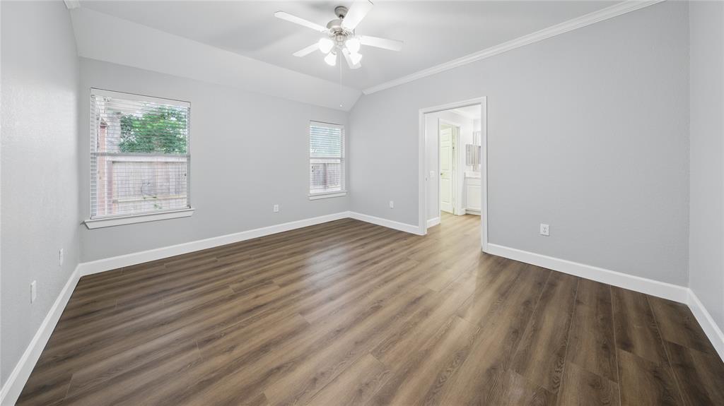 198 W Kentwick Place, Conroe, Texas image 12