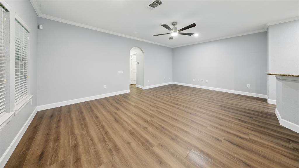 198 W Kentwick Place, Conroe, Texas image 6