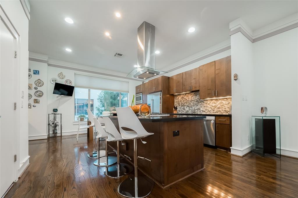 6110 Potomac Enclave Drive