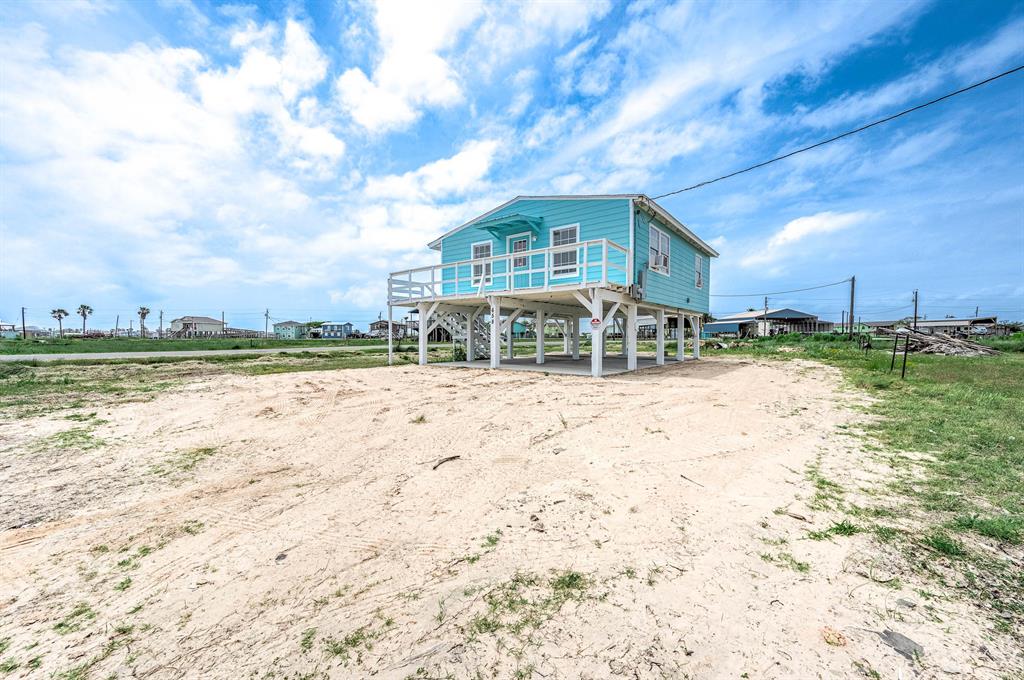 658 Carancahua Street, Sargent, Texas image 3