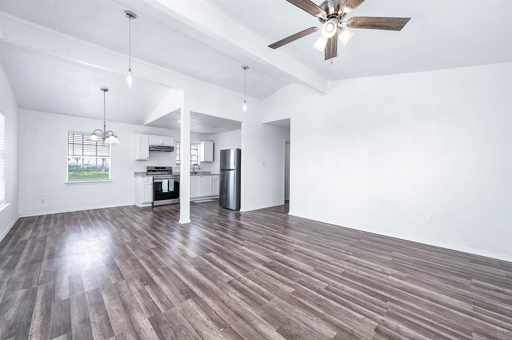 658 Carancahua Street, Sargent, Texas image 14
