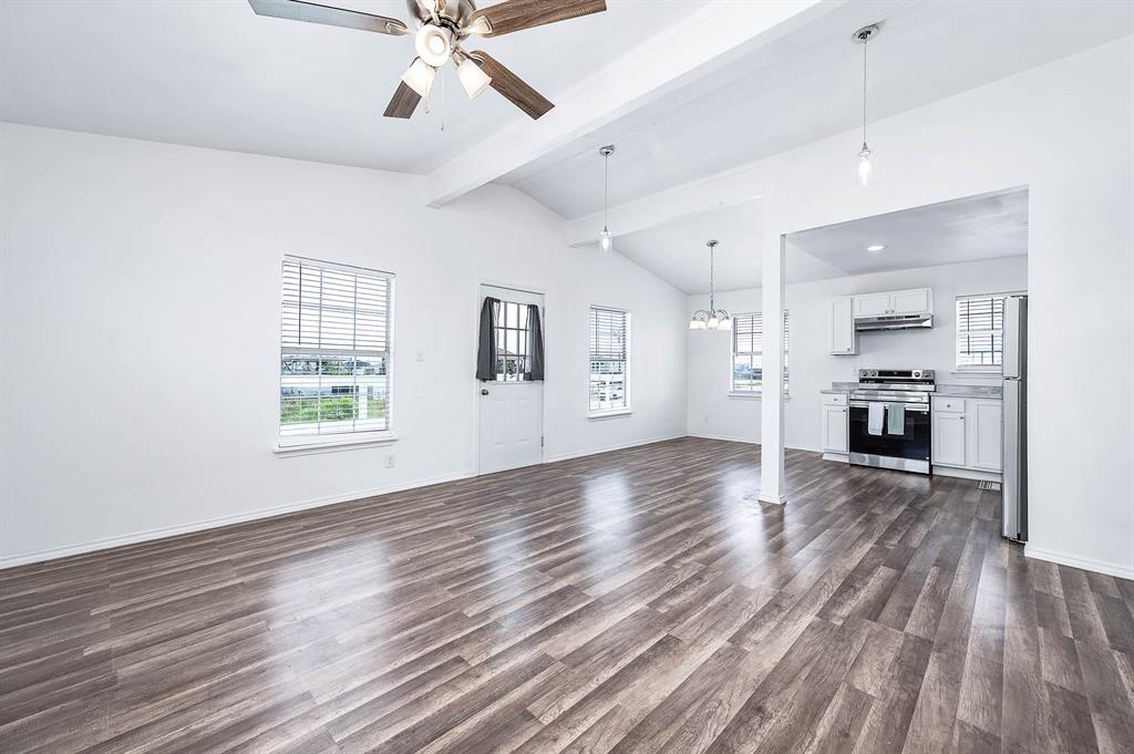 658 Carancahua Street, Sargent, Texas image 15