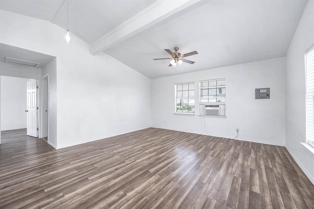 658 Carancahua Street, Sargent, Texas image 16