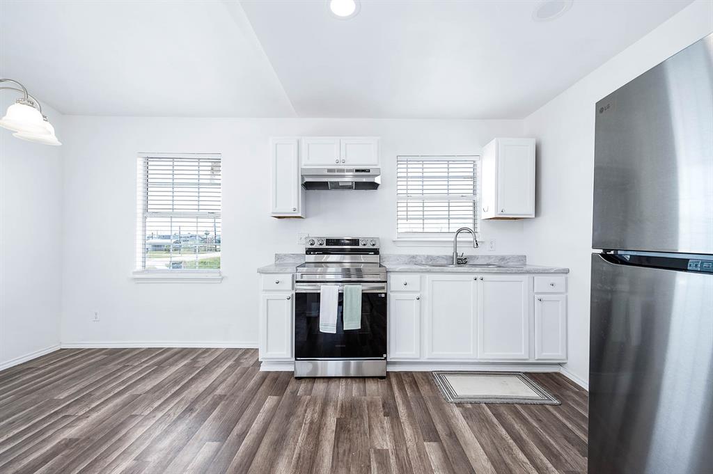 658 Carancahua Street, Sargent, Texas image 18