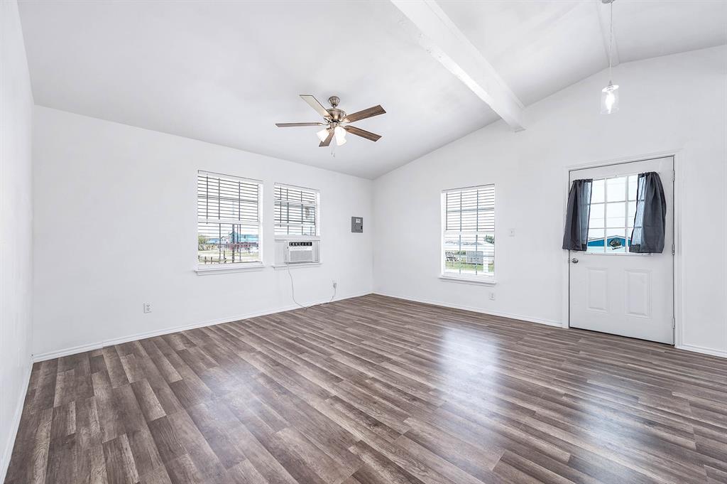 658 Carancahua Street, Sargent, Texas image 17
