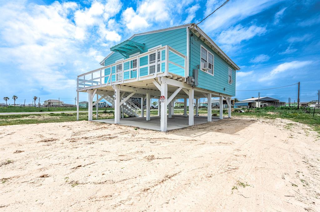 658 Carancahua Street, Sargent, Texas image 4