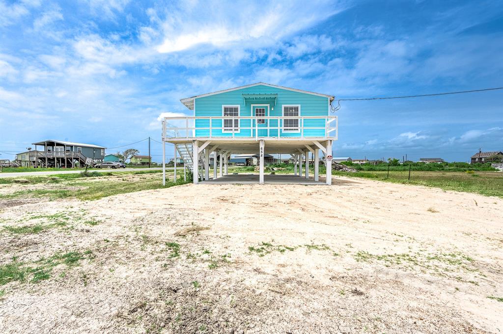 658 Carancahua Street, Sargent, Texas image 1