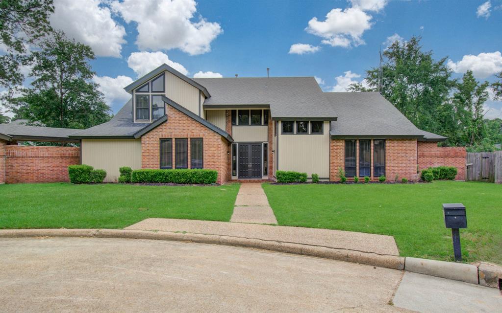 3310 Oak Knoll Court