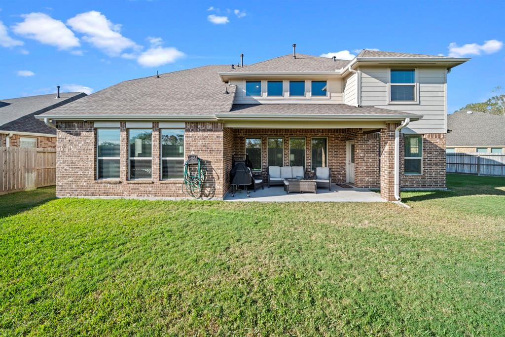 12422 Gatewood Drive, Mont Belvieu, Texas image 46