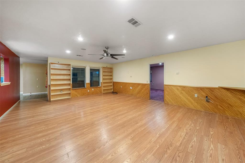 302 Garden City Road, Livingston, Texas image 22