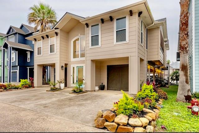 120 Starboard Drive, San Leon, Texas image 1