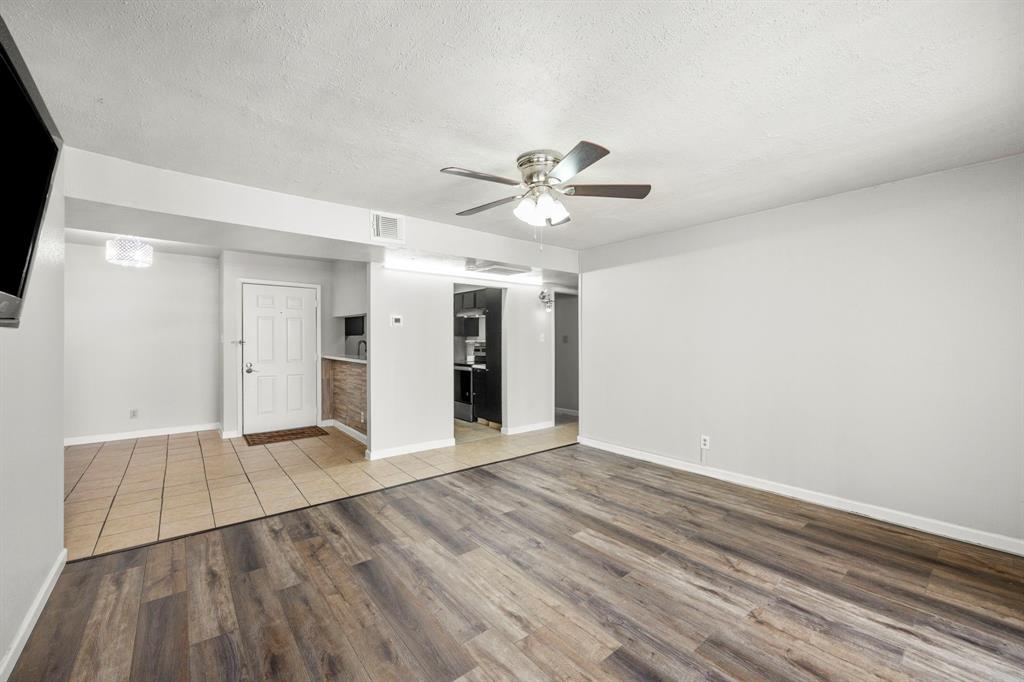 206 Plaza Verde Drive #D35, Houston, Texas image 10