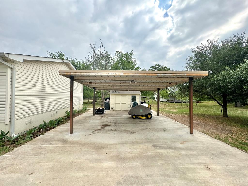 11420 Fm 531, Hallettsville, Texas image 4