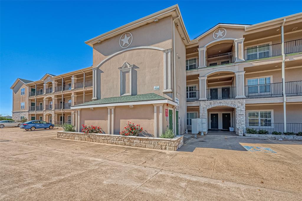 7039 Kingston Cove Lane Ln #306, Willis, Texas image 32