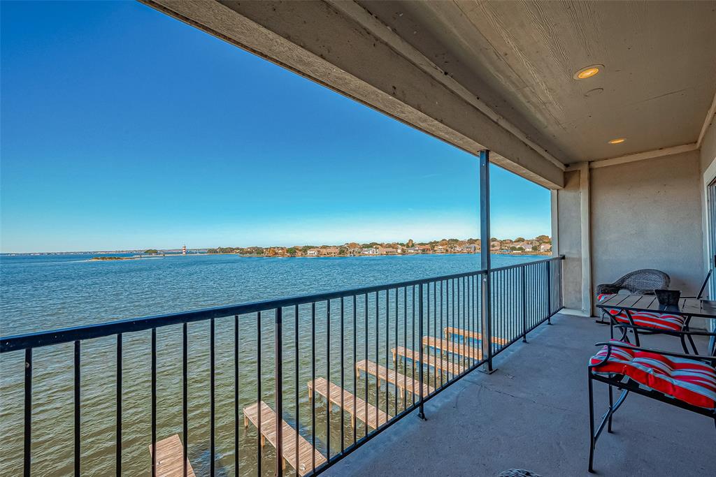 7039 Kingston Cove Lane Ln #306, Willis, Texas image 30