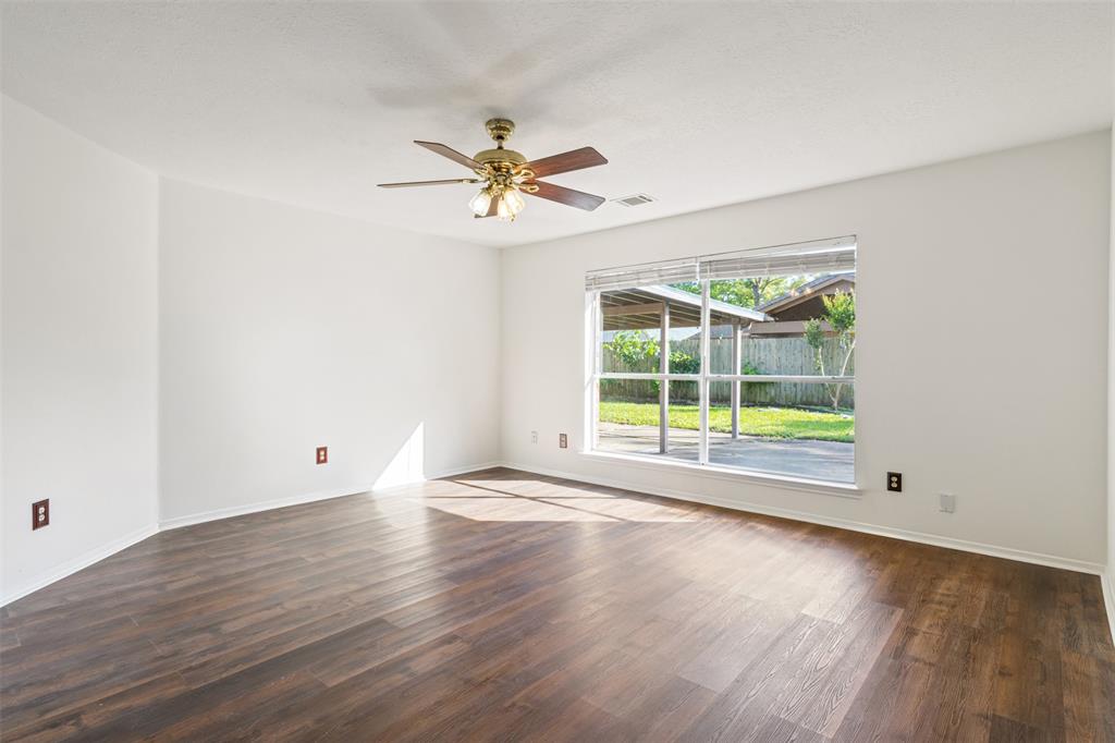 4826 Pecan Grove Drive, Pearland, Texas image 22