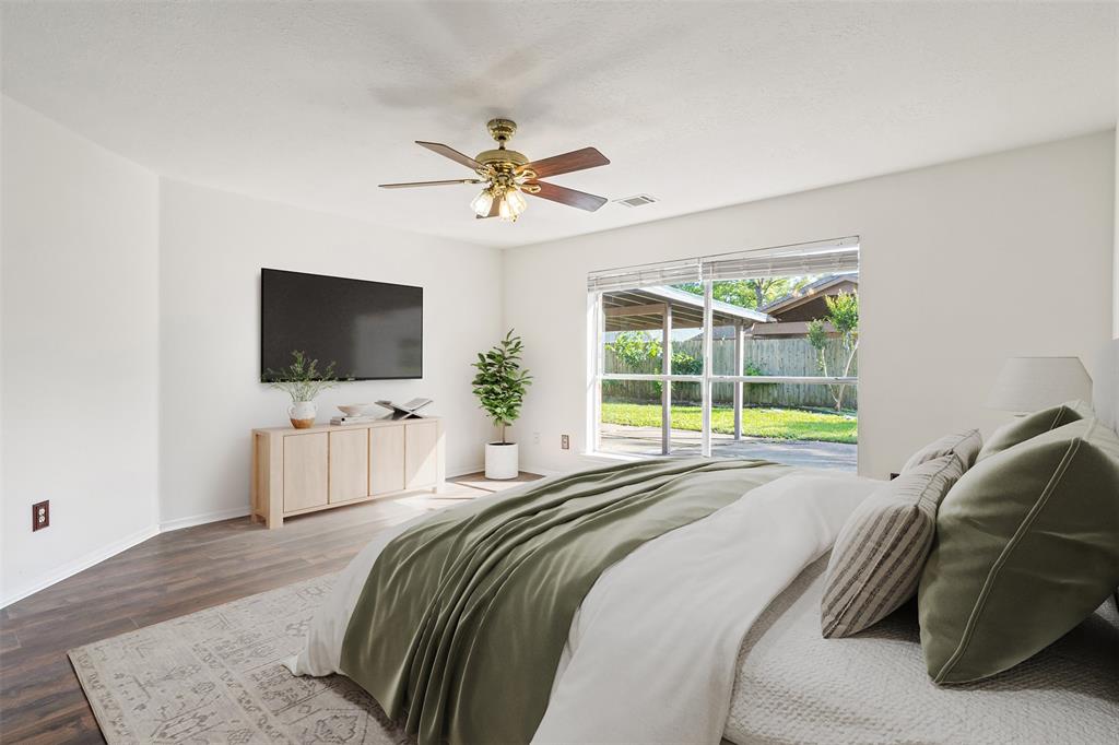 4826 Pecan Grove Drive, Pearland, Texas image 23