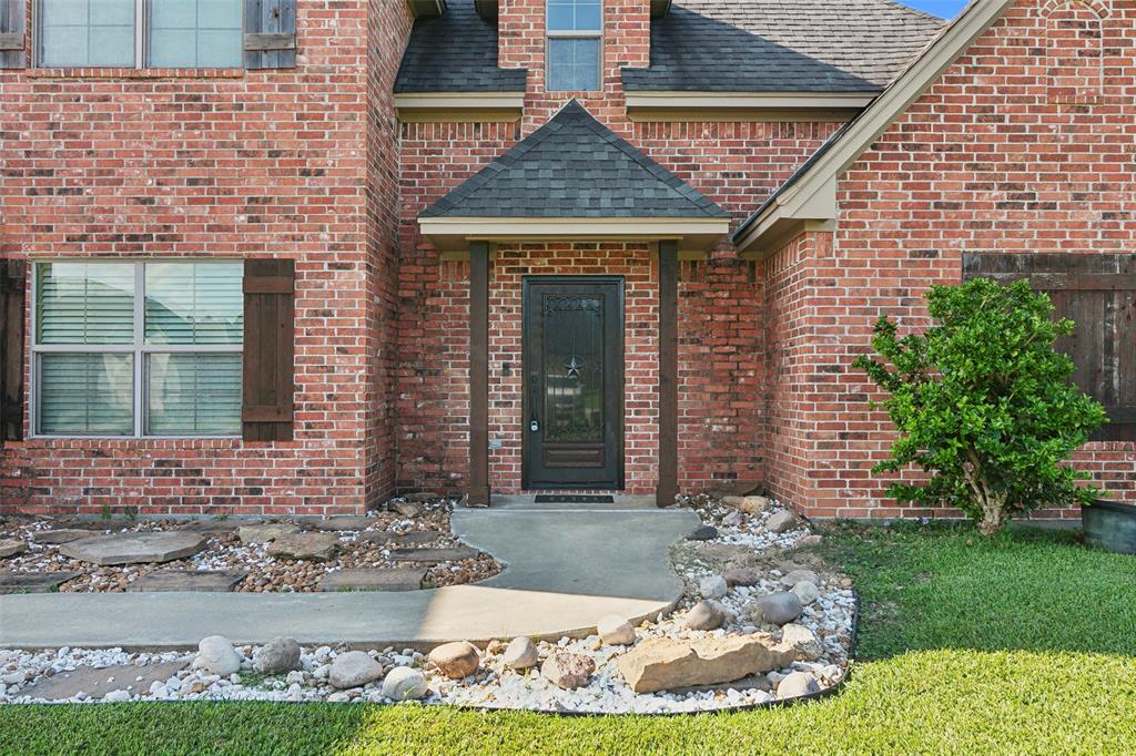 1815 Lindsey Lane, Nederland, Texas image 4