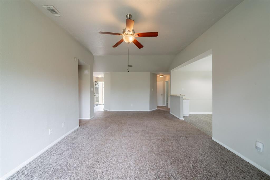 22718 Pebworth Place, Spring, Texas image 4